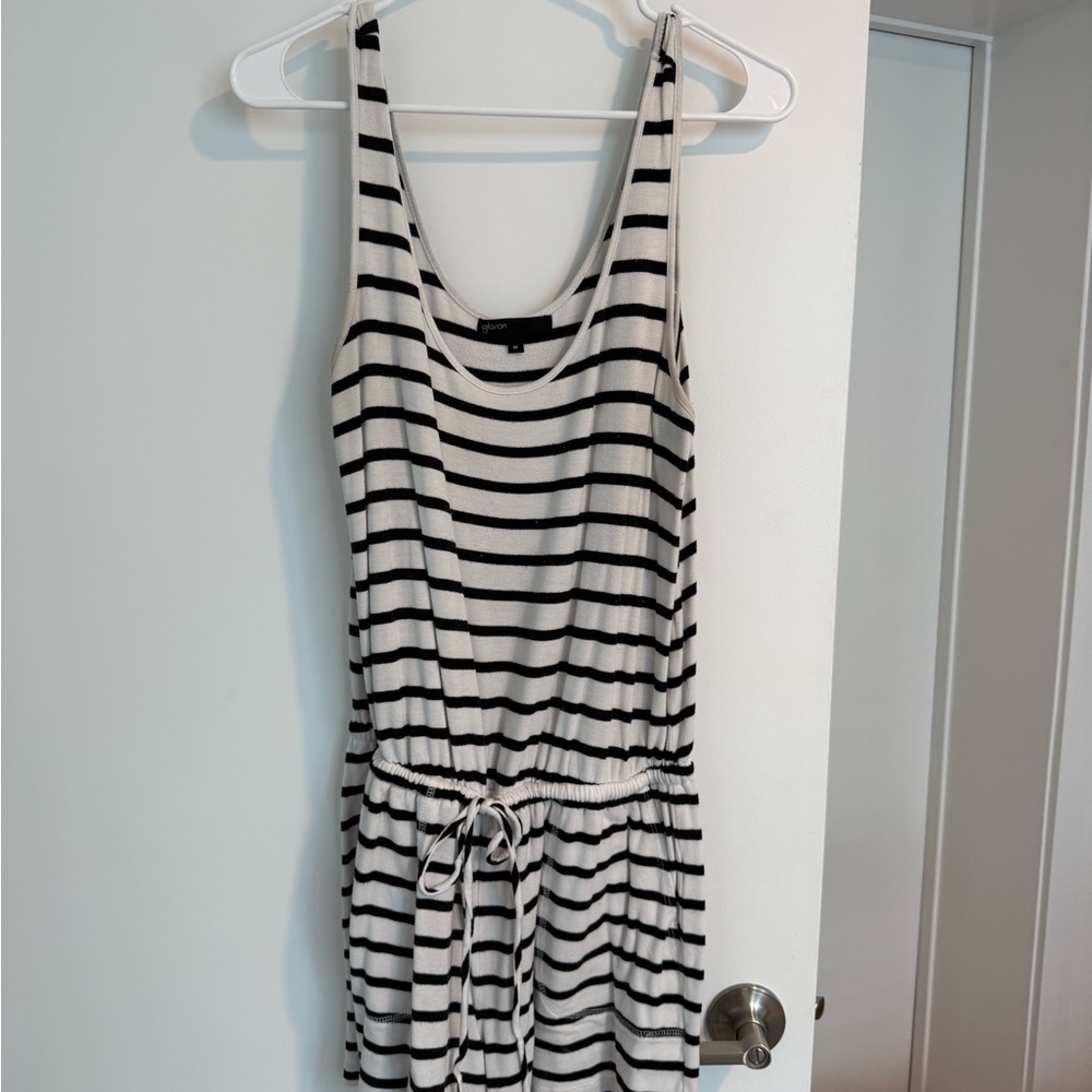 Gibson Romper // Size Medium // Gently Worn